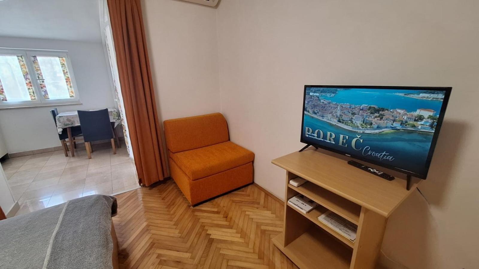 App Karmen With Free Parkig Apartment Porec Ngoại thất bức ảnh
