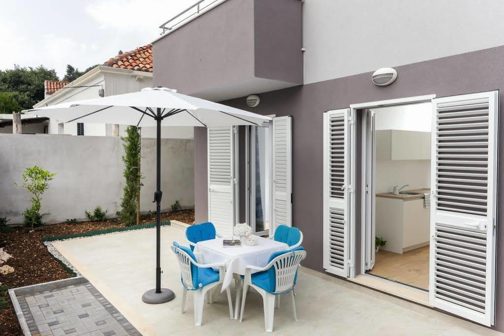 App Karmen With Free Parking Apartment Porec Ngoại thất bức ảnh